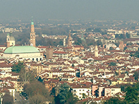 イタリア北部ヴェネト州の都市ヴィチェンツァ