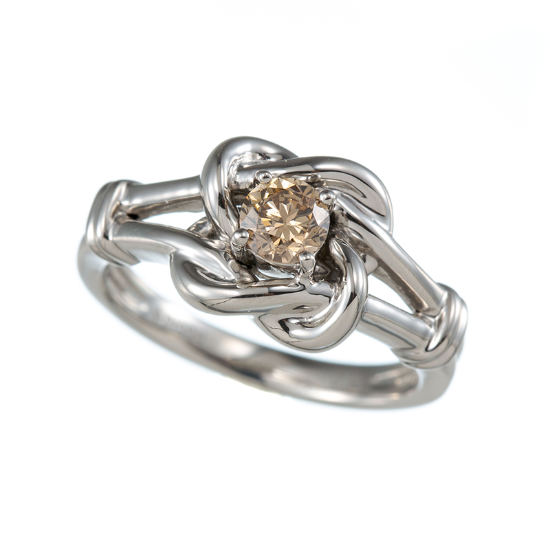 純プラチナ ブラウンダイヤモンド Lovers Knot リング BRD 約0.30ct 